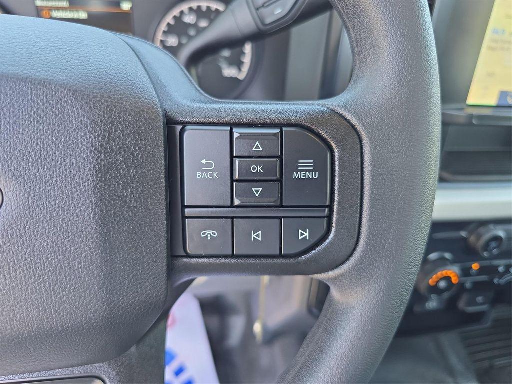 new 2025 Ford F-450 car, priced at $66,066