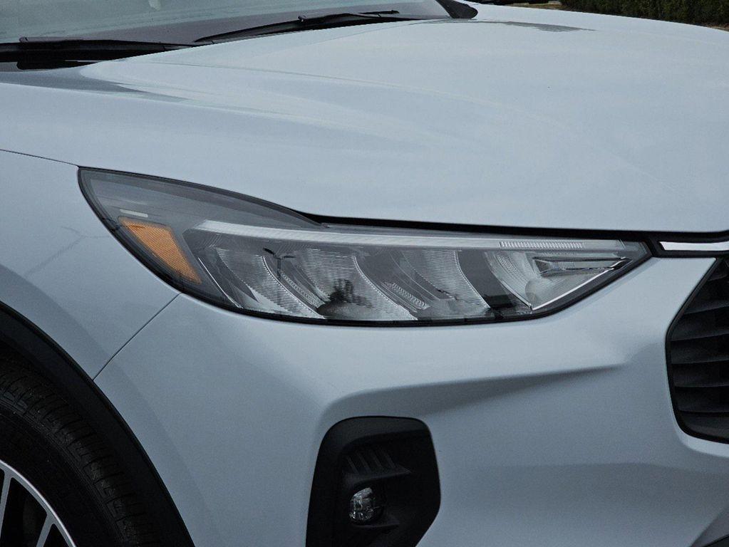 new 2025 Ford Escape PHEV car, priced at $28,995