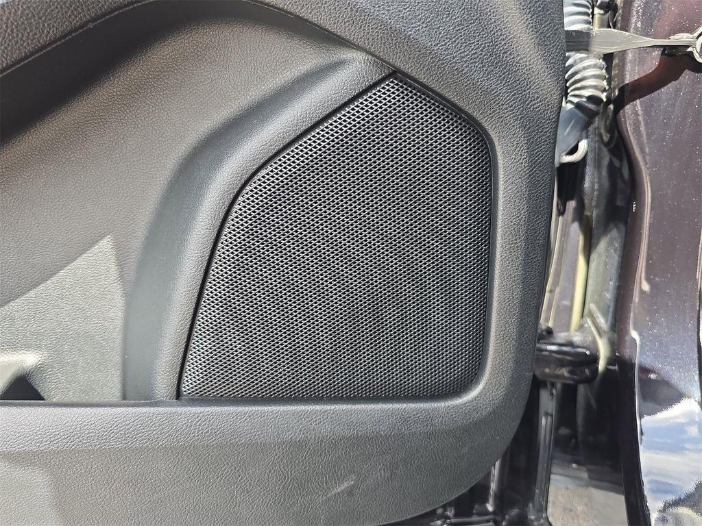 used 2023 Ford Edge car, priced at $26,194