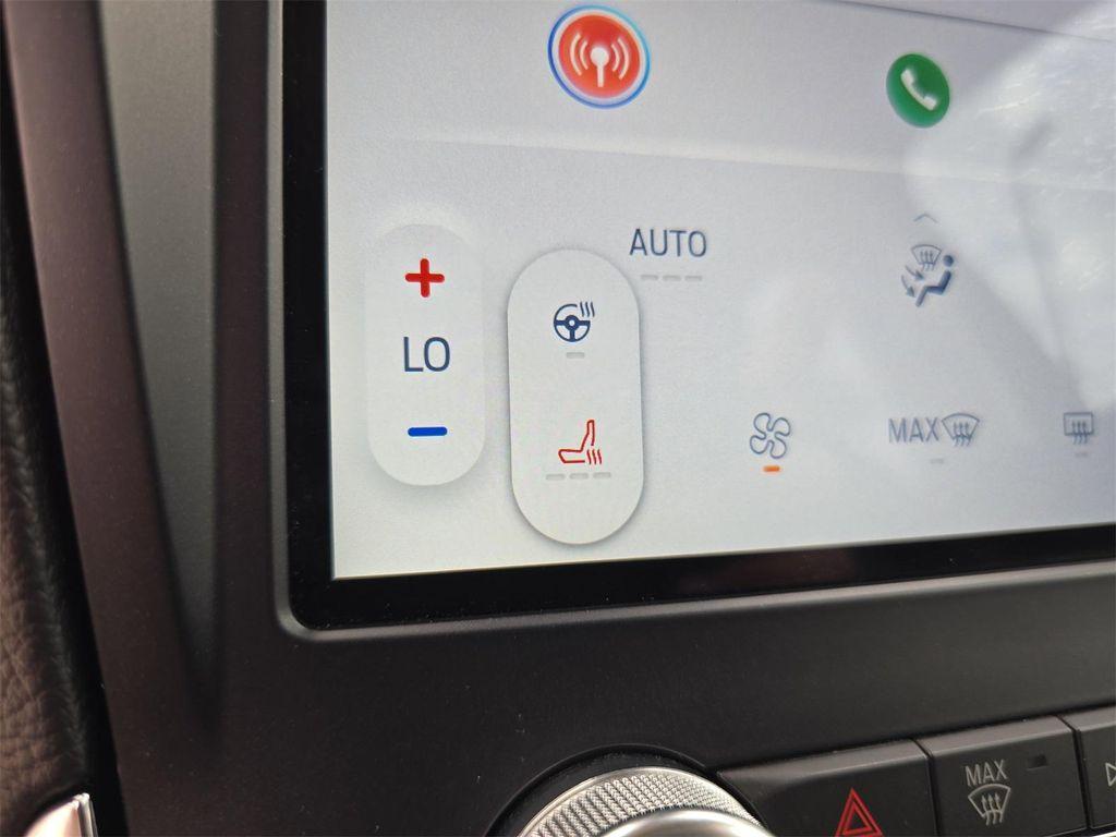 used 2023 Ford Edge car, priced at $26,194