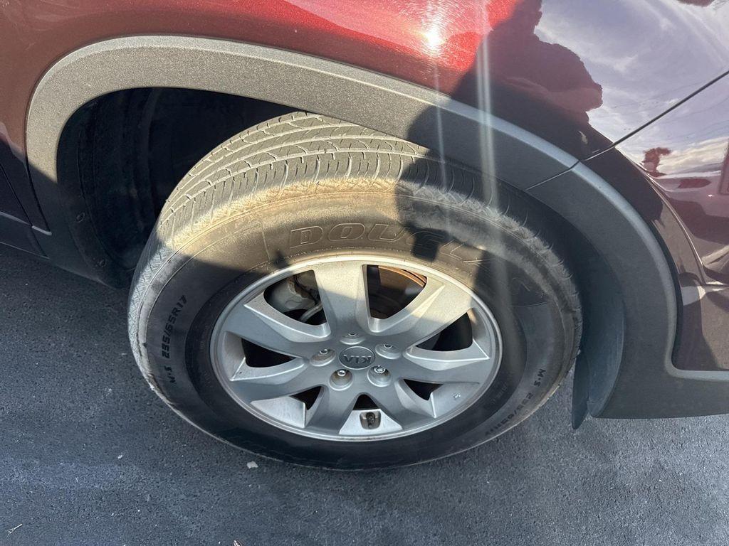 used 2013 Kia Sorento car, priced at $8,991