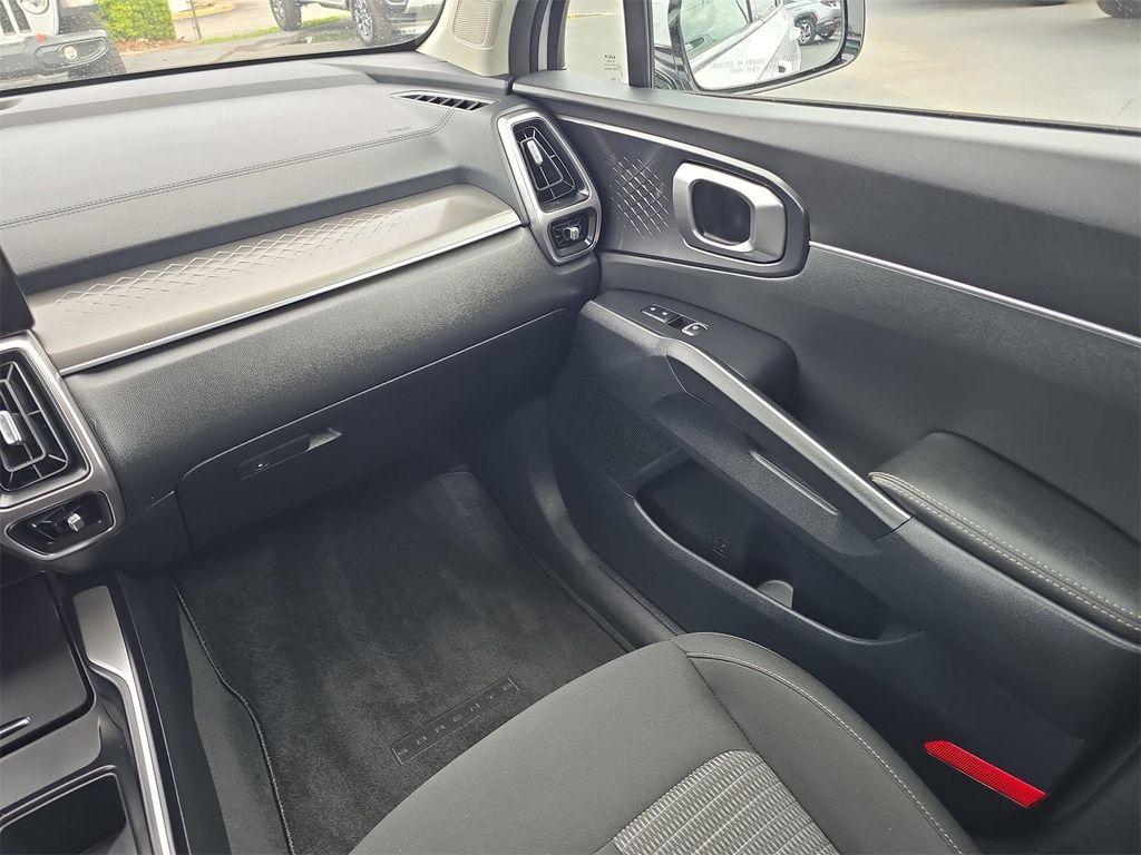used 2022 Kia Sorento car, priced at $18,994