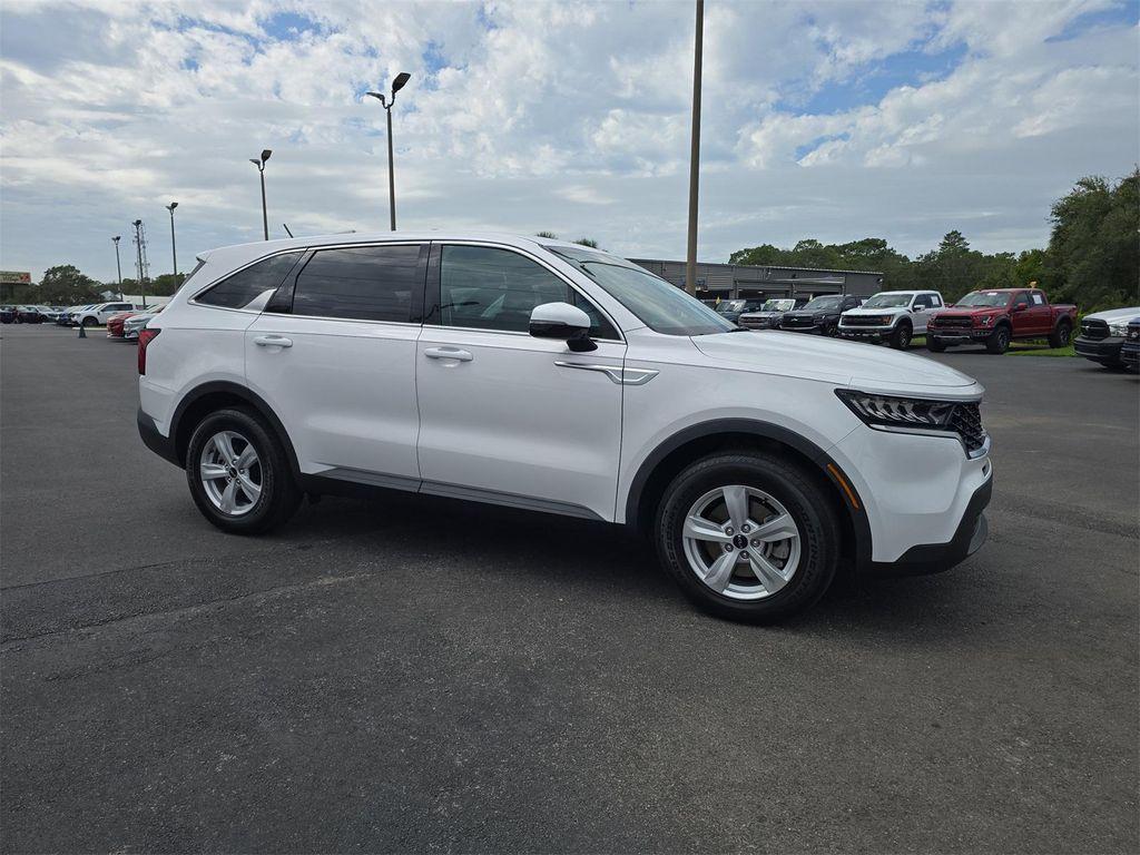 used 2022 Kia Sorento car, priced at $18,994