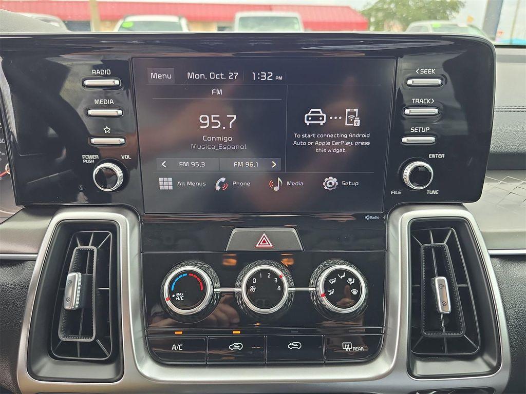 used 2022 Kia Sorento car, priced at $18,994