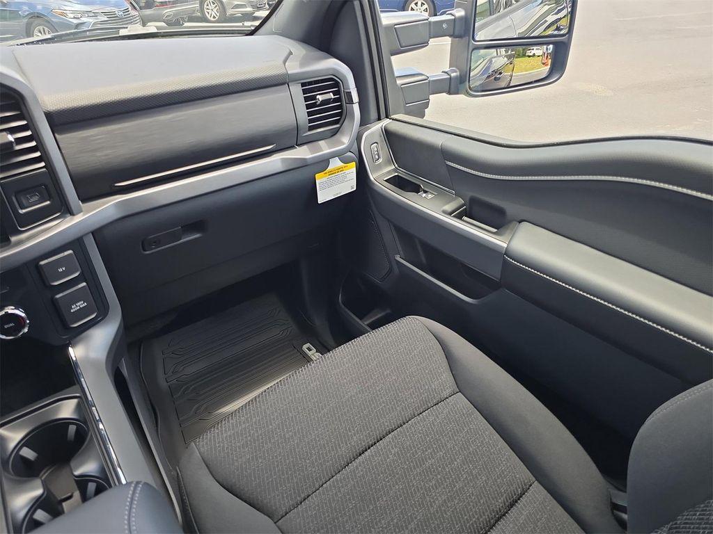 new 2025 Ford F-150 car, priced at $57,985