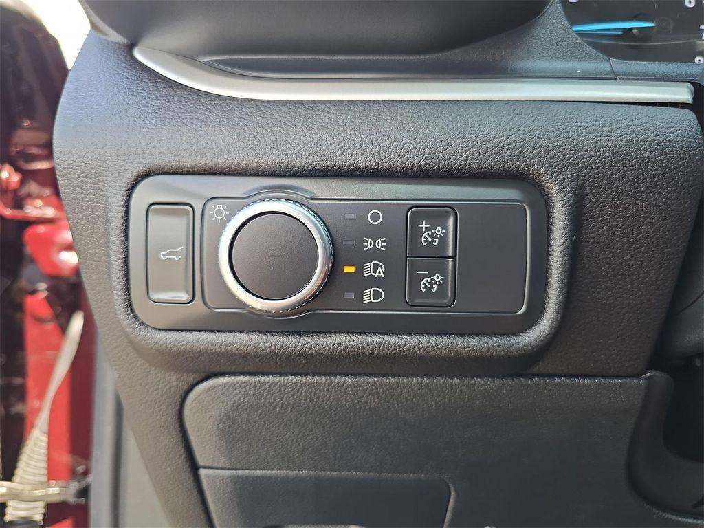 used 2022 Ford Explorer car, priced at $27,994