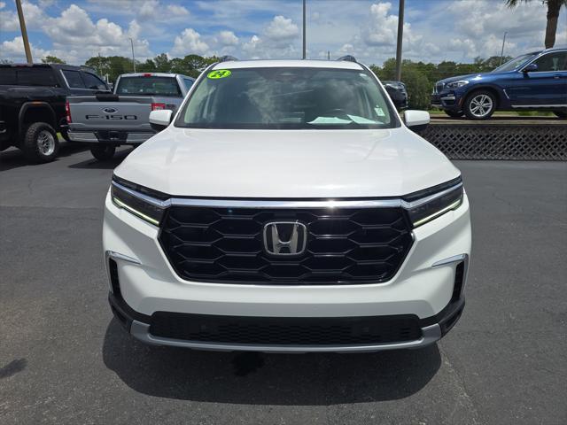 used 2024 Honda Pilot car, priced at $44,494