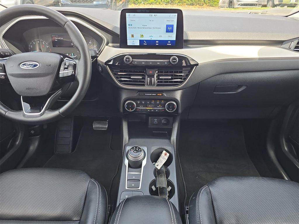 used 2022 Ford Escape car, priced at $24,899