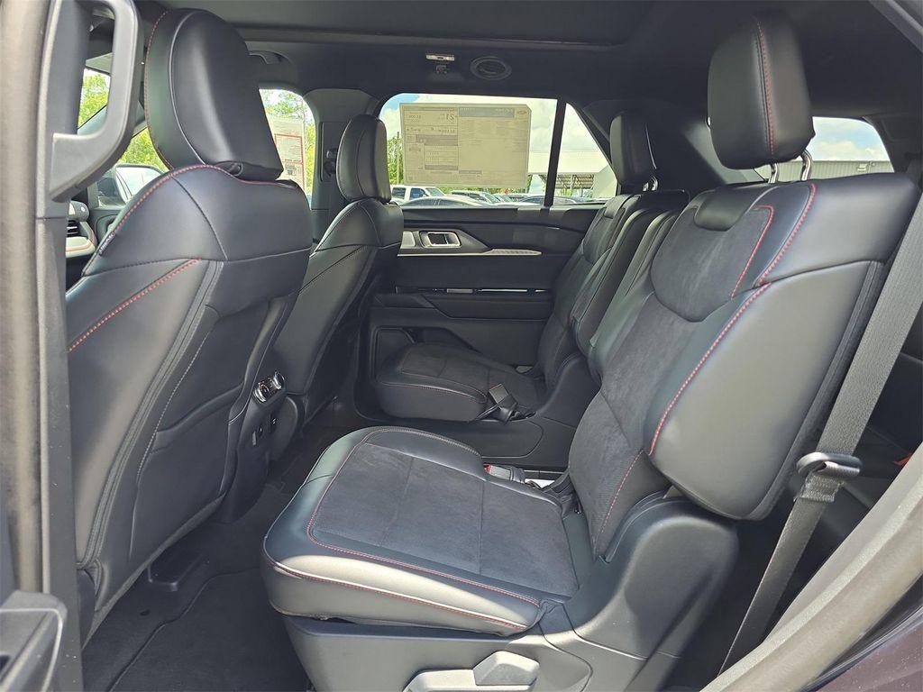 new 2025 Ford Explorer car, priced at $54,413