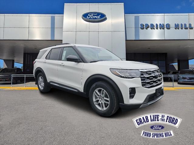 new 2025 Ford Explorer car, priced at $44,345