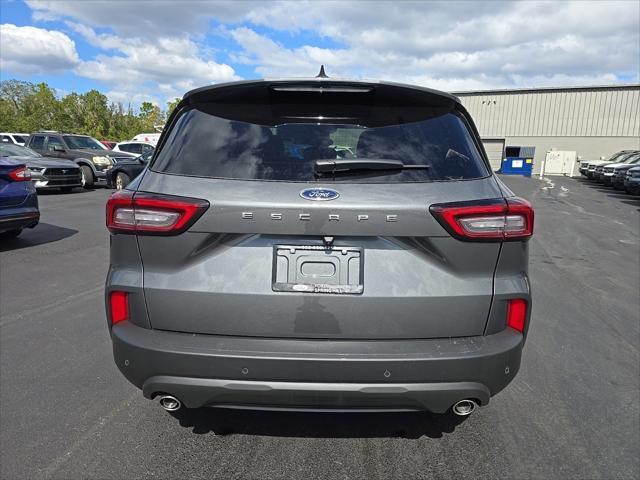 new 2025 Ford Escape car, priced at $31,900