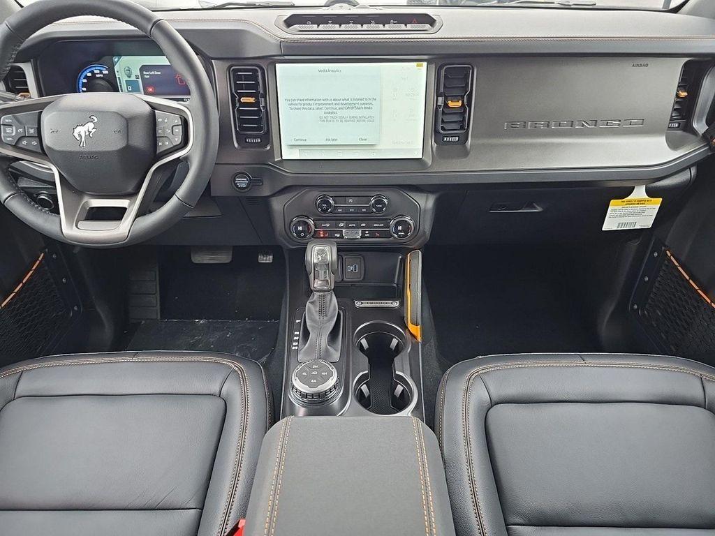 new 2024 Ford Bronco car, priced at $51,495
