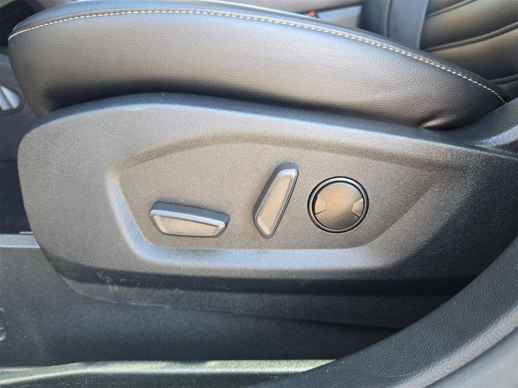 used 2022 Ford Edge car, priced at $23,974