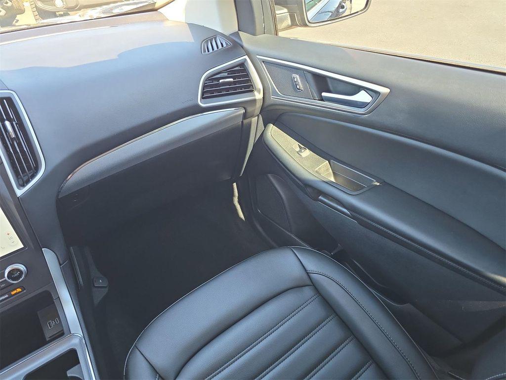 used 2022 Ford Edge car, priced at $23,974