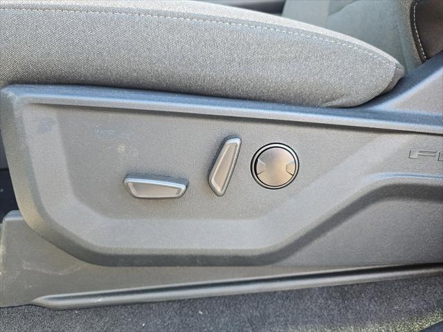 new 2025 Ford F-150 car, priced at $60,370