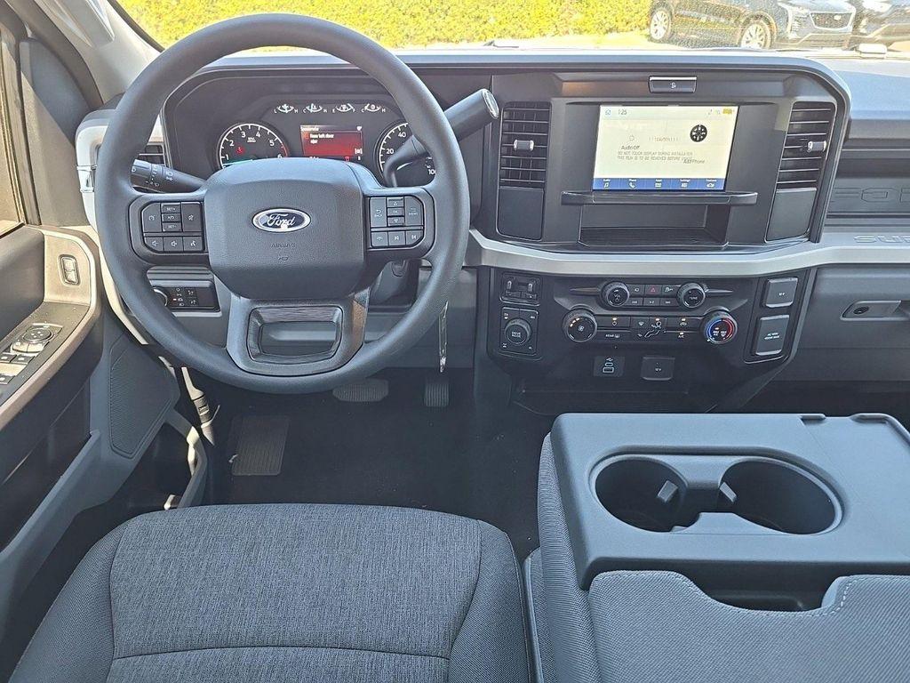 new 2025 Ford F-250 car, priced at $58,578