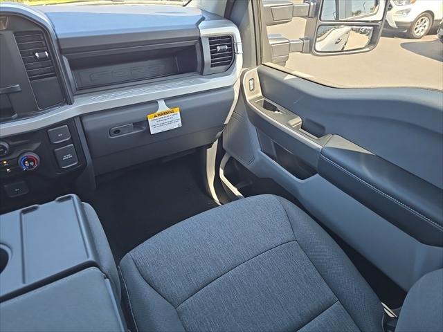 new 2025 Ford F-250 car, priced at $59,778
