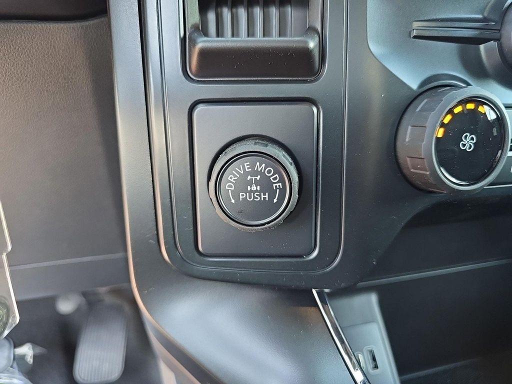 new 2025 Ford F-150 car, priced at $46,233