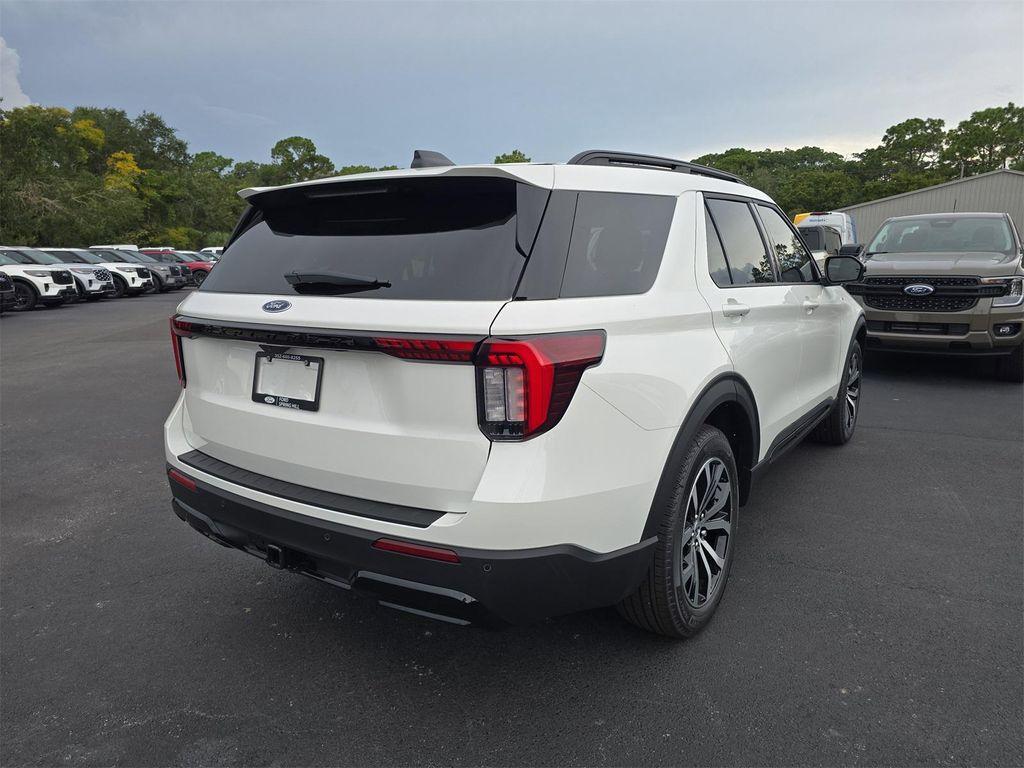new 2025 Ford Explorer car, priced at $47,189