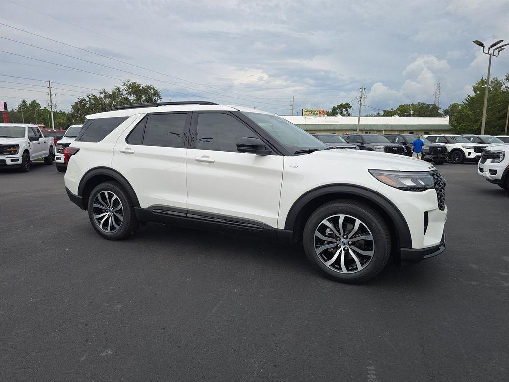 new 2025 Ford Explorer car, priced at $47,189