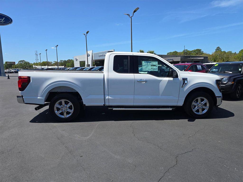 new 2025 Ford F-150 car, priced at $44,260