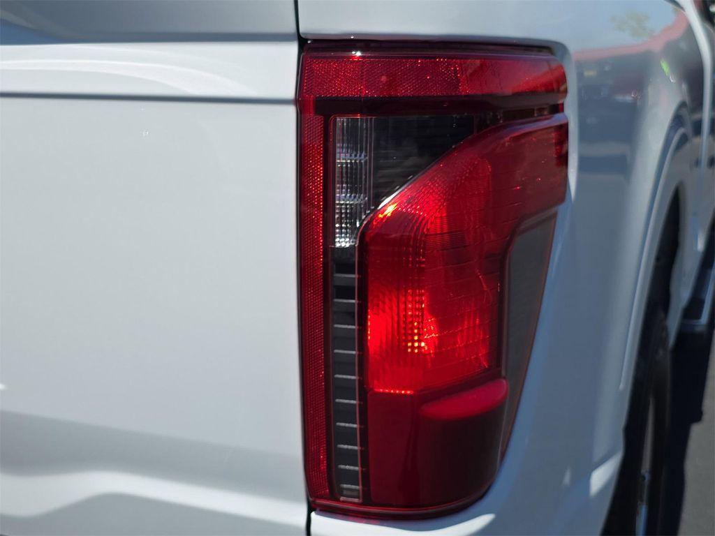 new 2025 Ford F-150 car, priced at $44,260