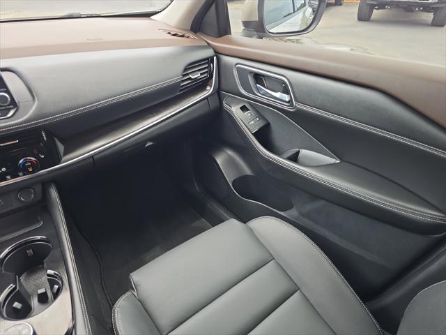 used 2021 Nissan Rogue car, priced at $21,272