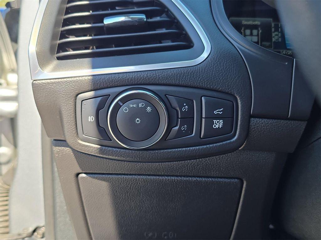 used 2022 Ford Edge car, priced at $19,766