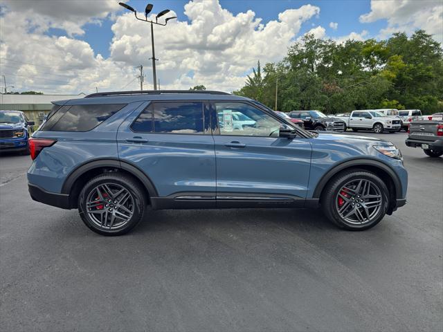 new 2025 Ford Explorer car, priced at $56,532