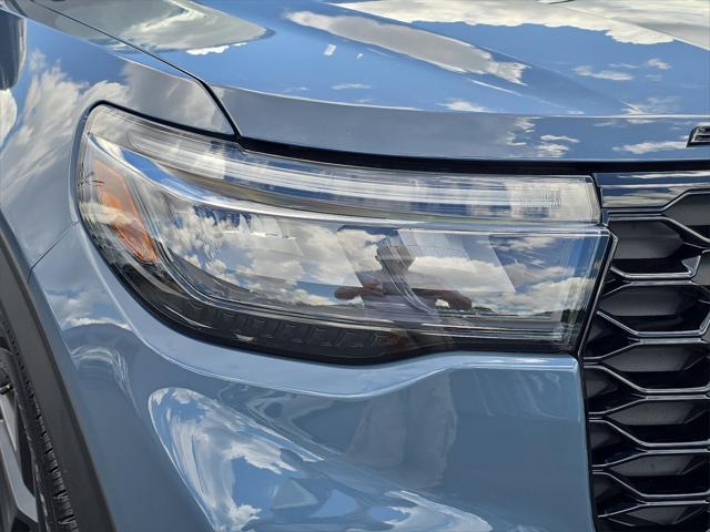 new 2025 Ford Explorer car, priced at $56,532