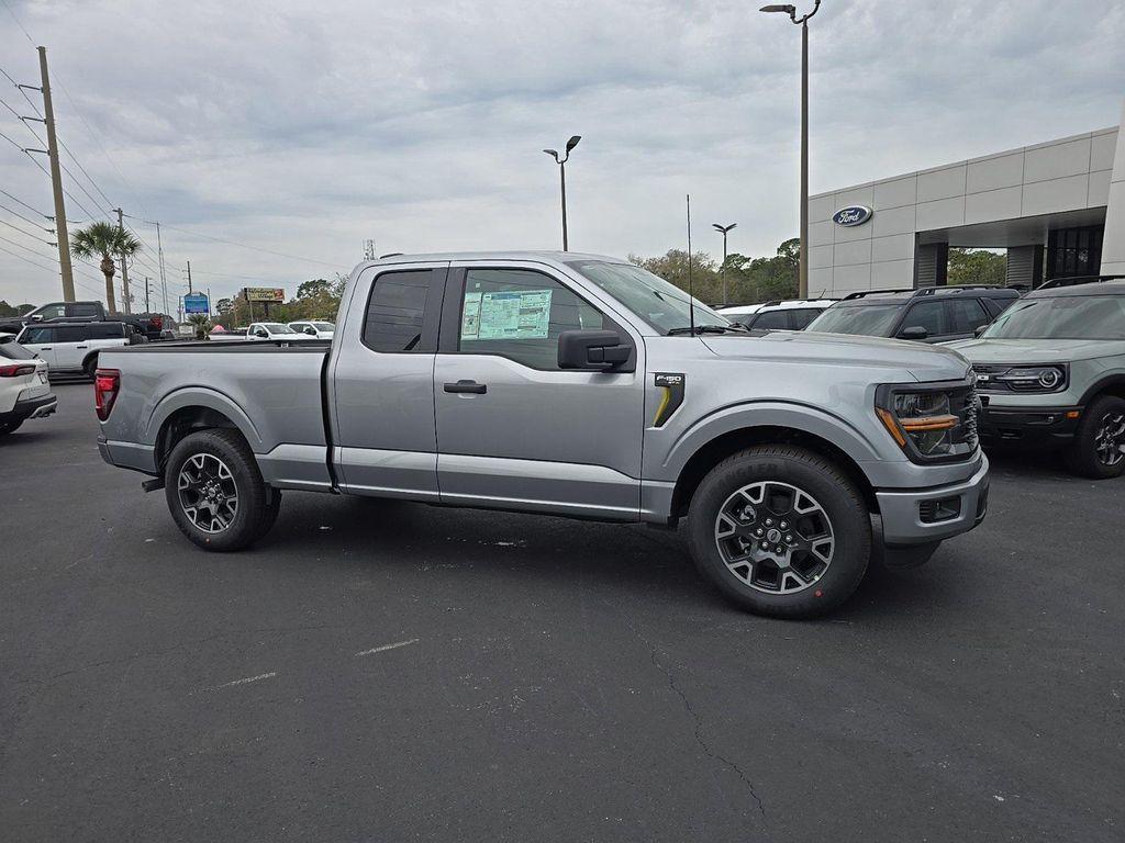 new 2025 Ford F-150 car, priced at $42,243