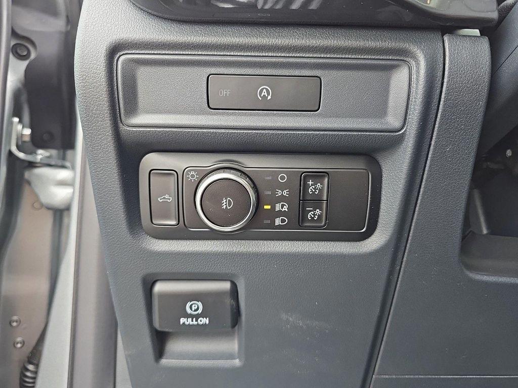new 2025 Ford F-150 car, priced at $42,243