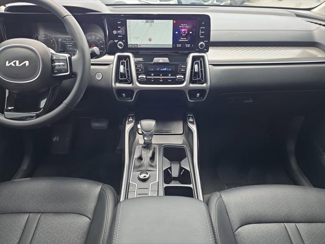 used 2023 Kia Sorento car, priced at $24,976