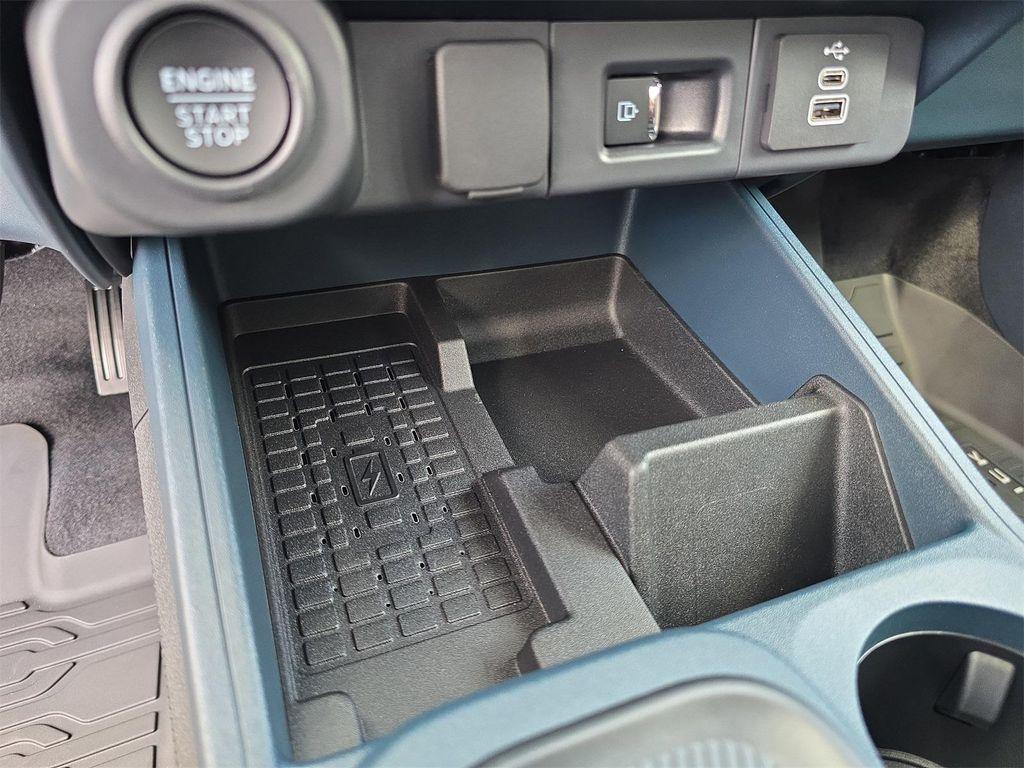 new 2025 Ford Maverick car, priced at $40,720