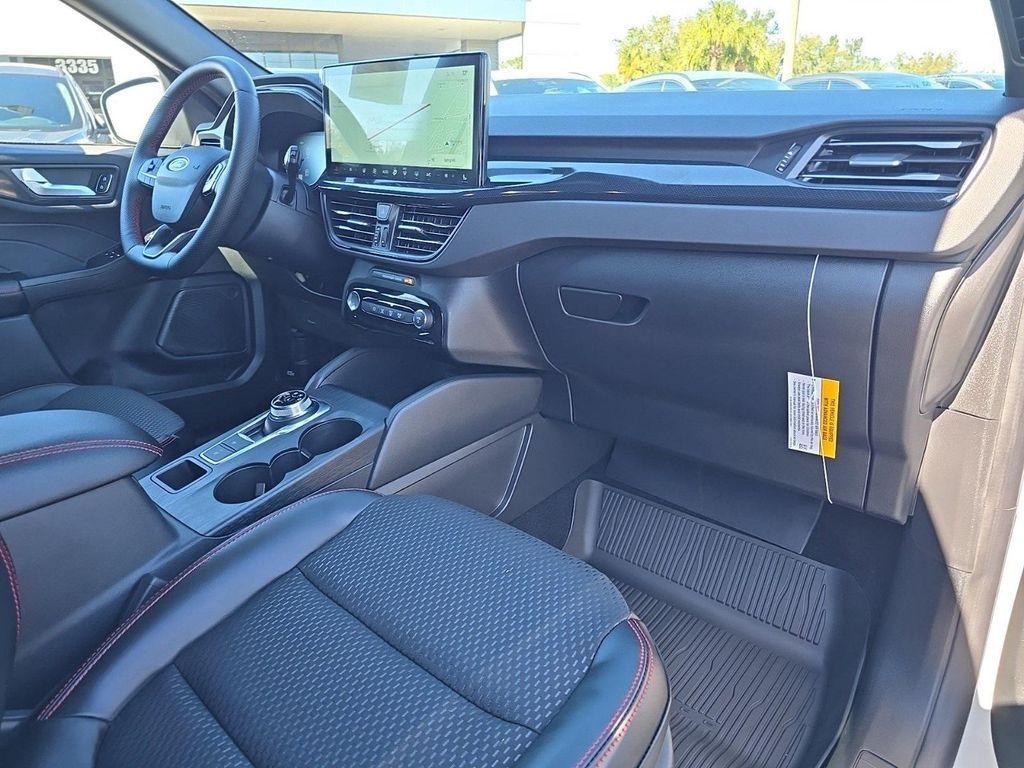 new 2025 Ford Escape car, priced at $28,995