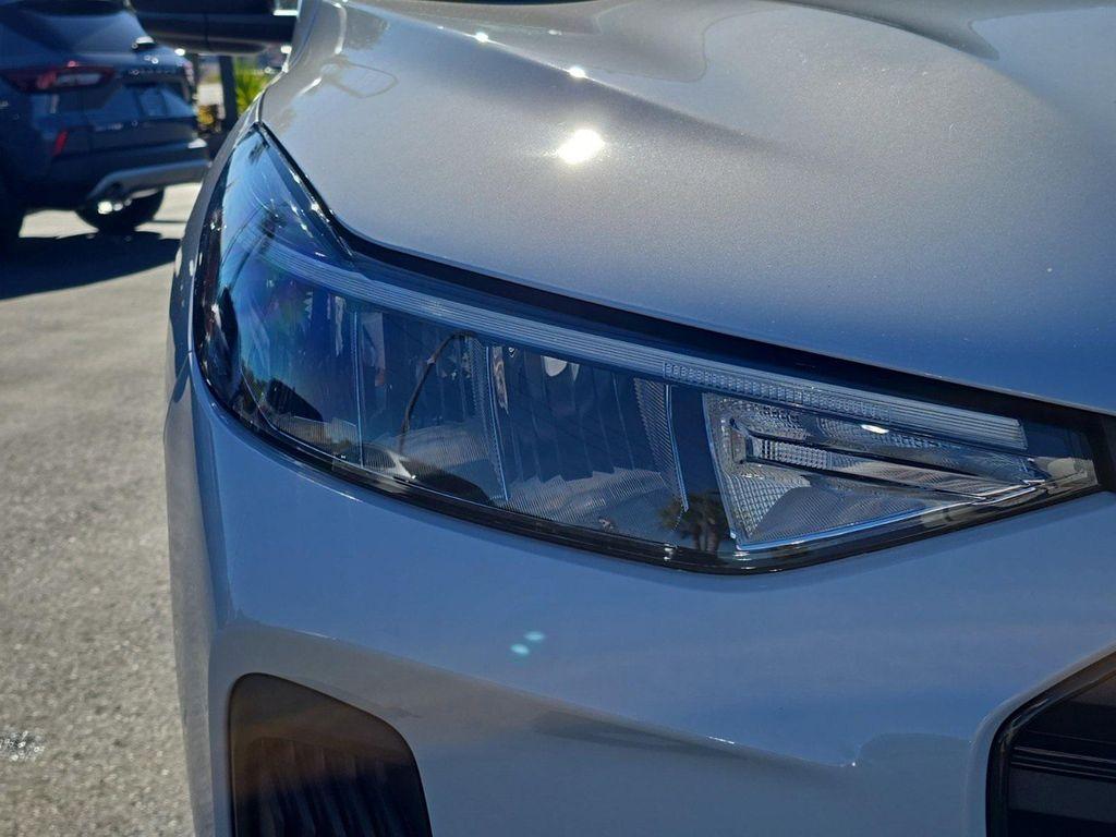 new 2025 Ford Escape car, priced at $28,995