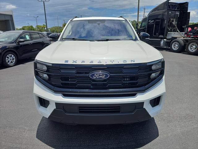 new 2025 Ford Expedition car, priced at $70,260