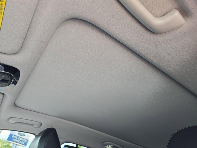 used 2022 Hyundai Santa Fe car, priced at $25,550