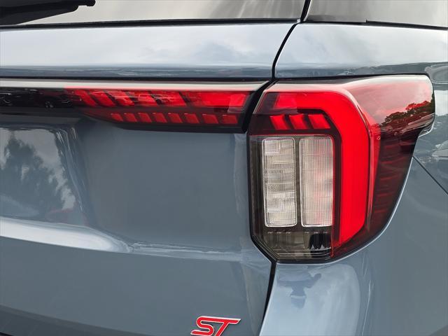 new 2025 Ford Explorer car, priced at $55,420