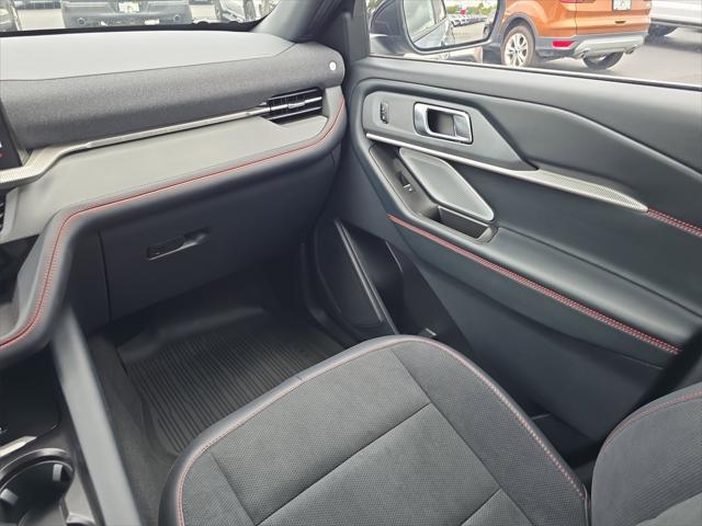 new 2025 Ford Explorer car, priced at $55,420