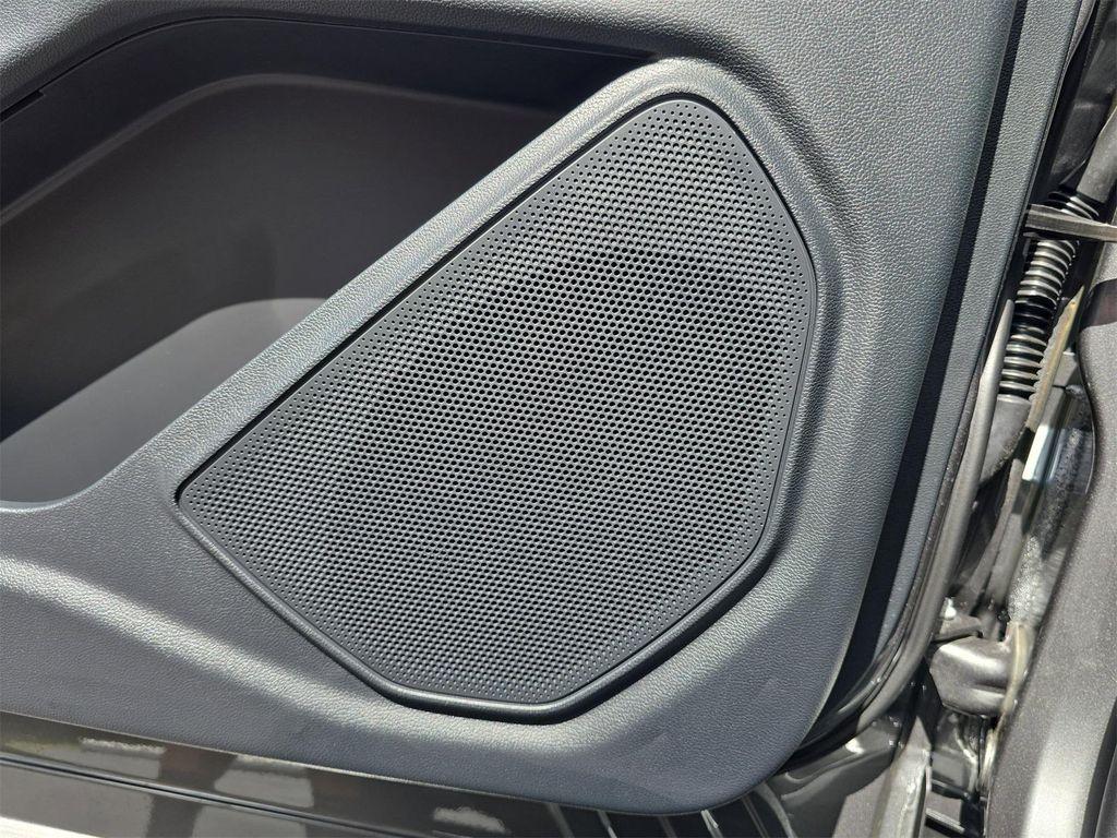 new 2025 Ford Explorer car, priced at $43,385