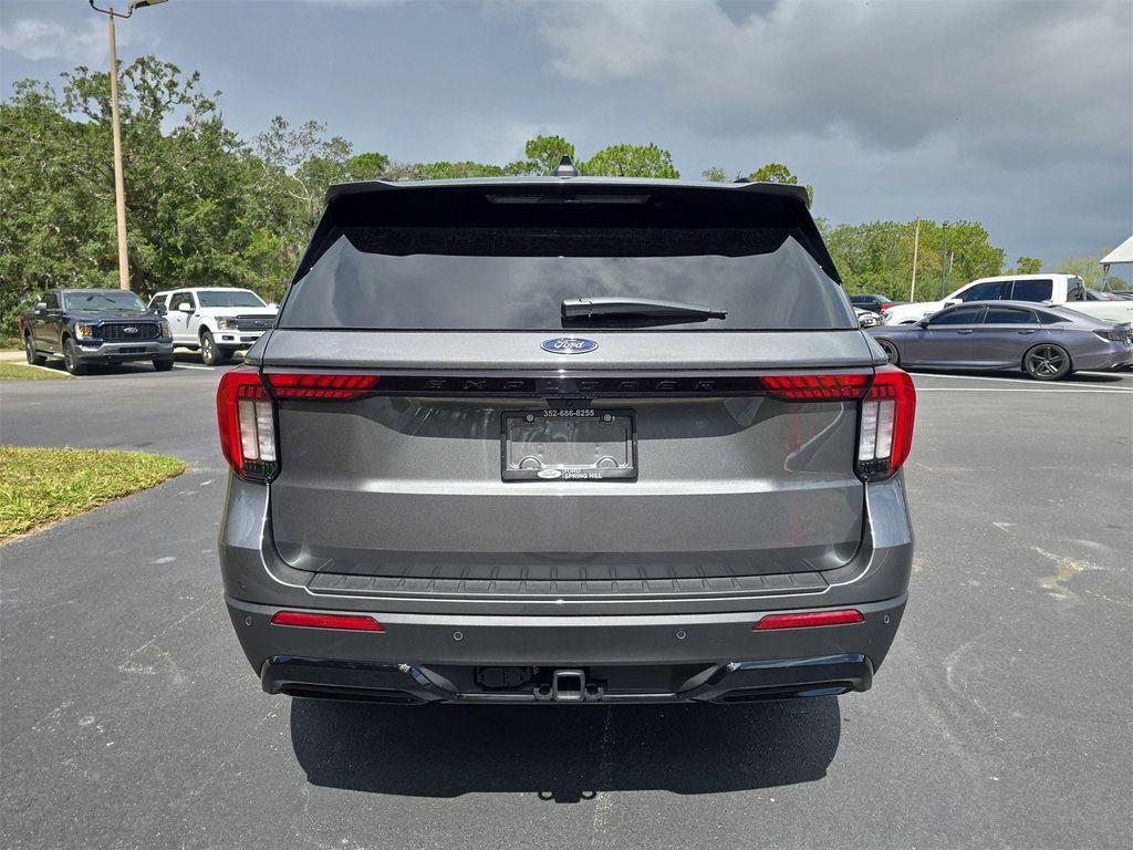 new 2025 Ford Explorer car, priced at $43,385