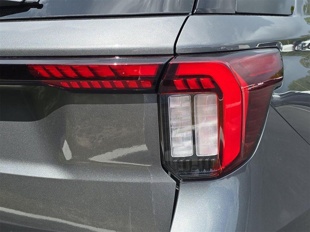 new 2025 Ford Explorer car, priced at $43,385
