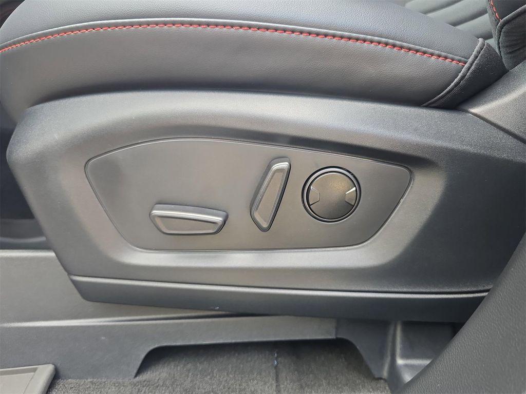 new 2025 Ford Explorer car, priced at $43,385