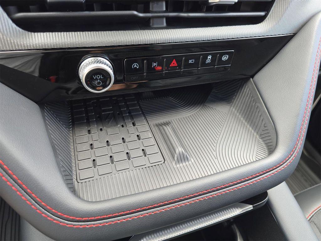 new 2025 Ford Explorer car, priced at $43,385