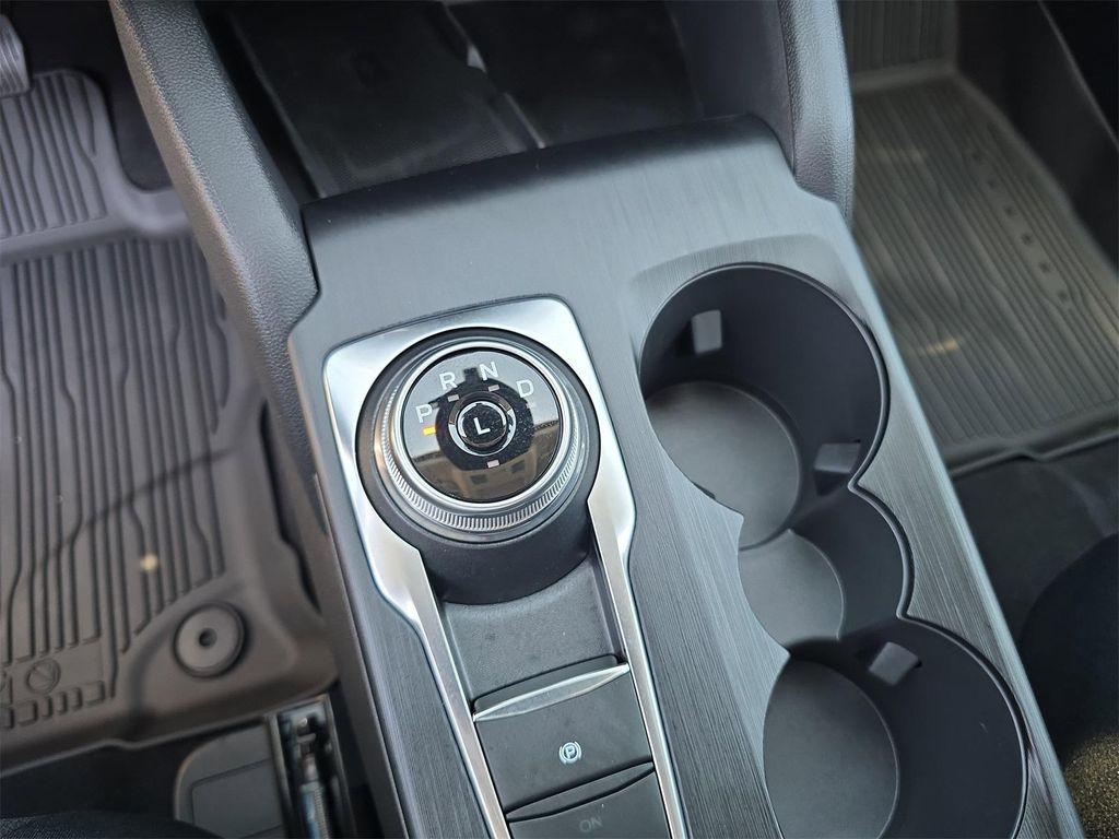 new 2025 Ford Escape car, priced at $31,406