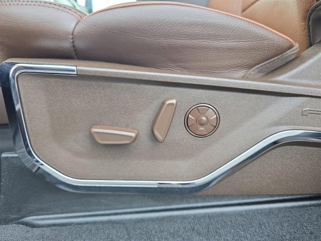 new 2025 Ford F-250 car, priced at $88,078