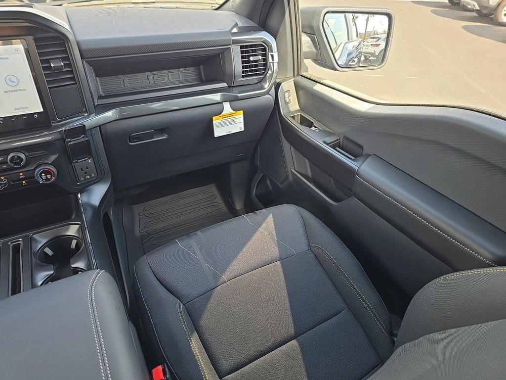 new 2025 Ford F-150 car, priced at $43,626