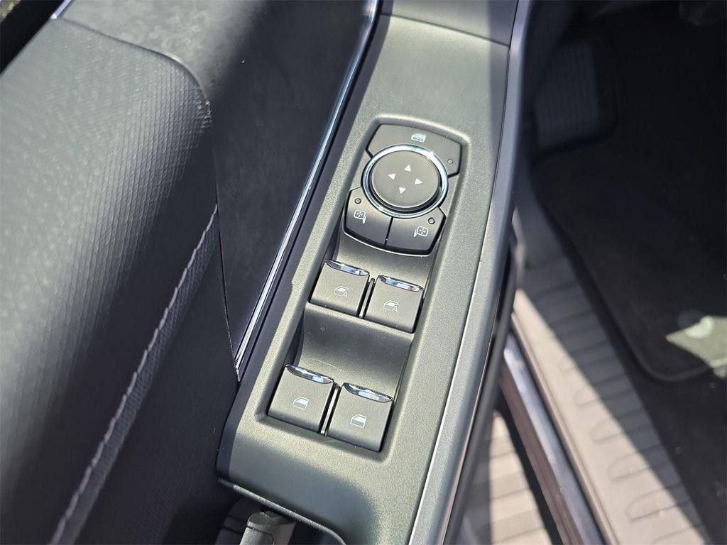 new 2025 Ford F-150 car, priced at $46,201