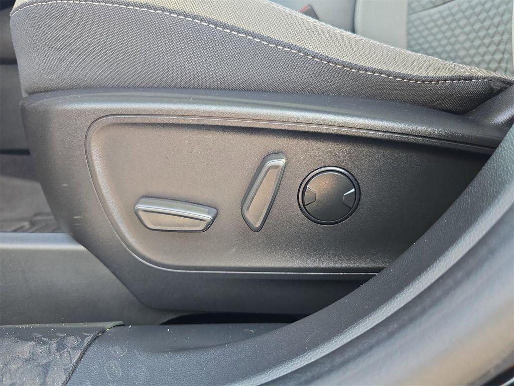 used 2022 Ford Escape car, priced at $21,591